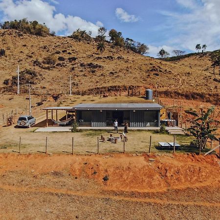 הוילה Bueno Brandão Casa Container Com Spa E Linda Vista Para A Serra Da Mantiqueira מראה חיצוני תמונה