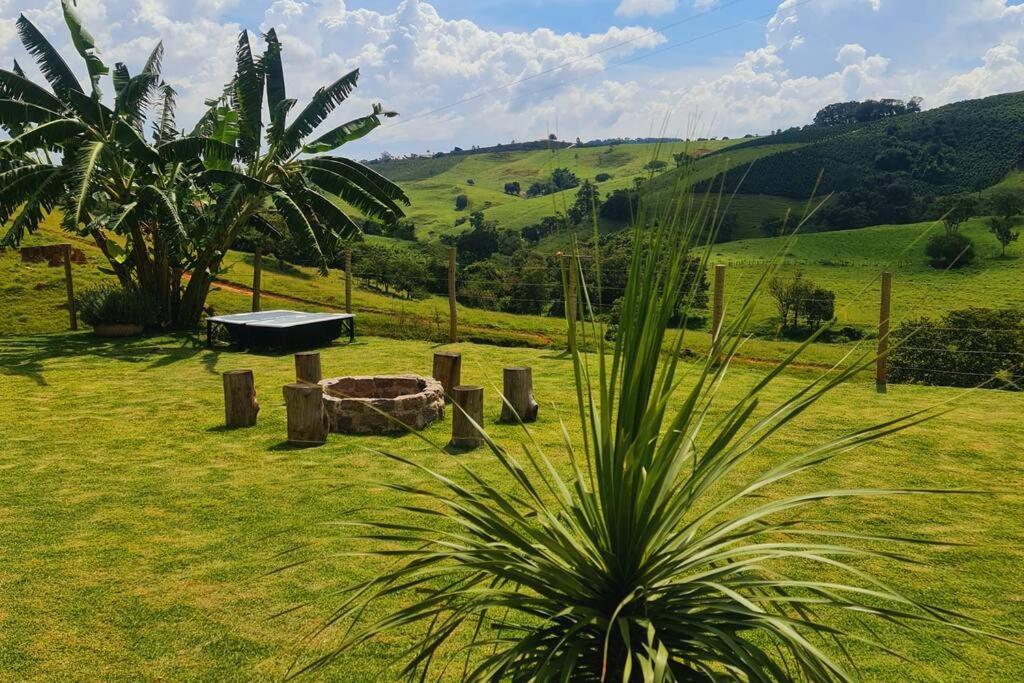 הוילה Bueno Brandão Casa Container Com Spa E Linda Vista Para A Serra Da Mantiqueira מראה חיצוני תמונה